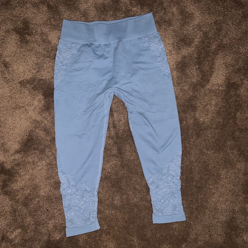 M Fabletics capri leggings